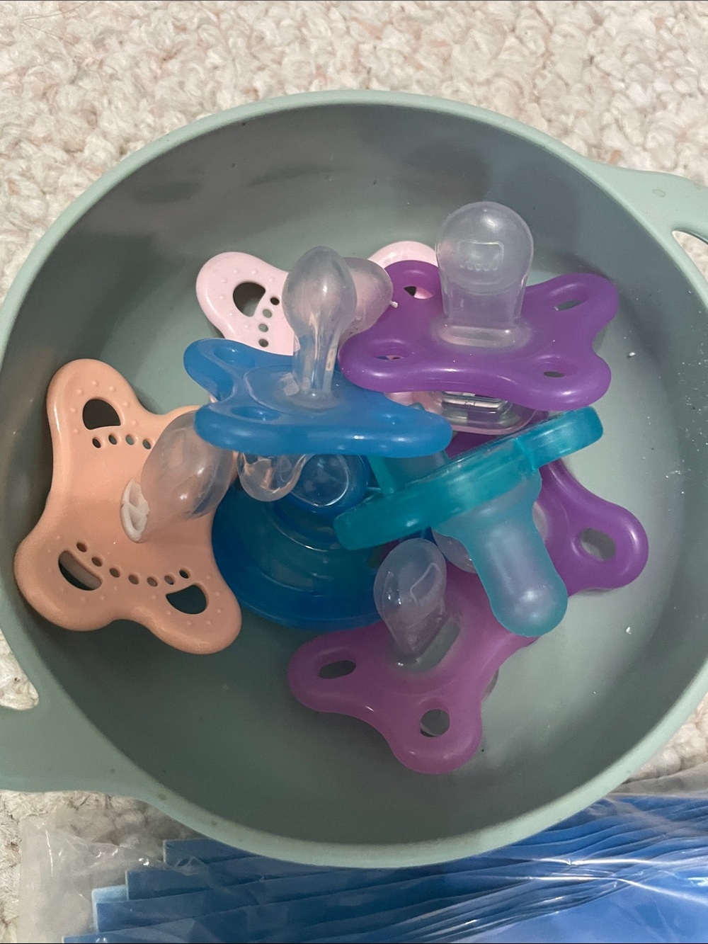 Huge lot of Dr. Brown's baby bottle sets with many accessories - Green & Clear - Picture 7 of 10